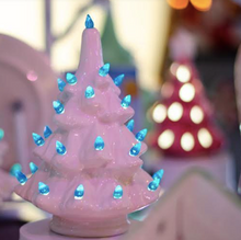 12/04/2024 LIGHT UP Holiday Ceramics Workshop 7pm Easton Festival of Trees