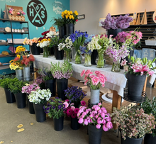 05/10/2025 Sip, Sparkle and Bloom: A Mother's Day Experience 4-6pm