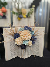 10/20/2026 (6pm) TUESDAY Bloom Between the Pages Workshop *NEW PROJECT*