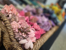 10/20/2026 (6pm) TUESDAY Bloom Between the Pages Workshop *NEW PROJECT*