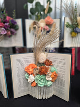 10/20/2026 (6pm) TUESDAY Bloom Between the Pages Workshop *NEW PROJECT*